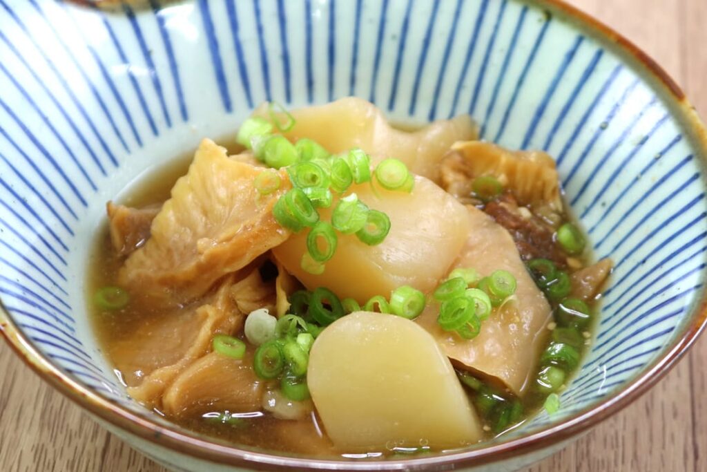 とろとろ牛すじ煮込み