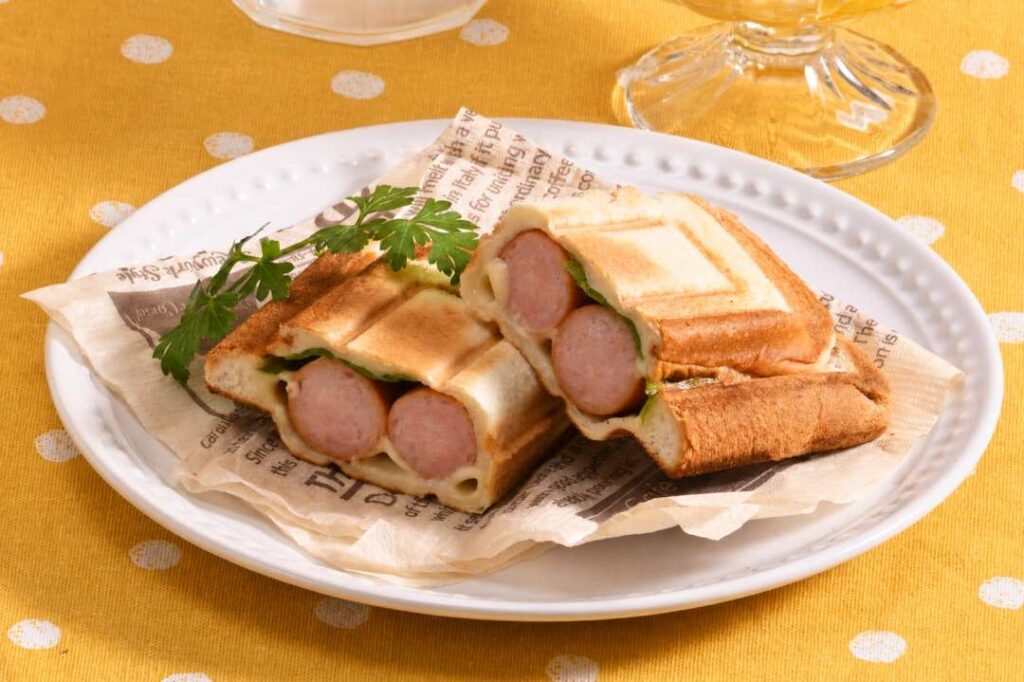 調理画像(ウインナーチーズレタス)
